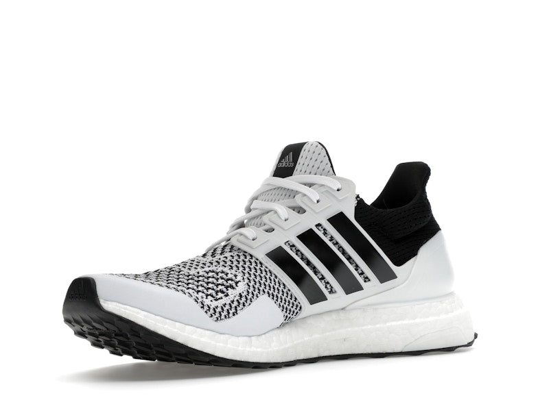 adidas Ultra Boost 1.0 Cloud White Core Black Iron Metallic