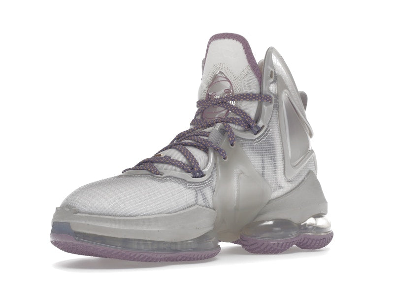 Nike LeBron 19 Strive For Greatness