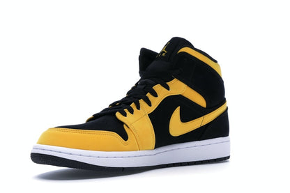 Jordan 1 Mid Reverse New Love