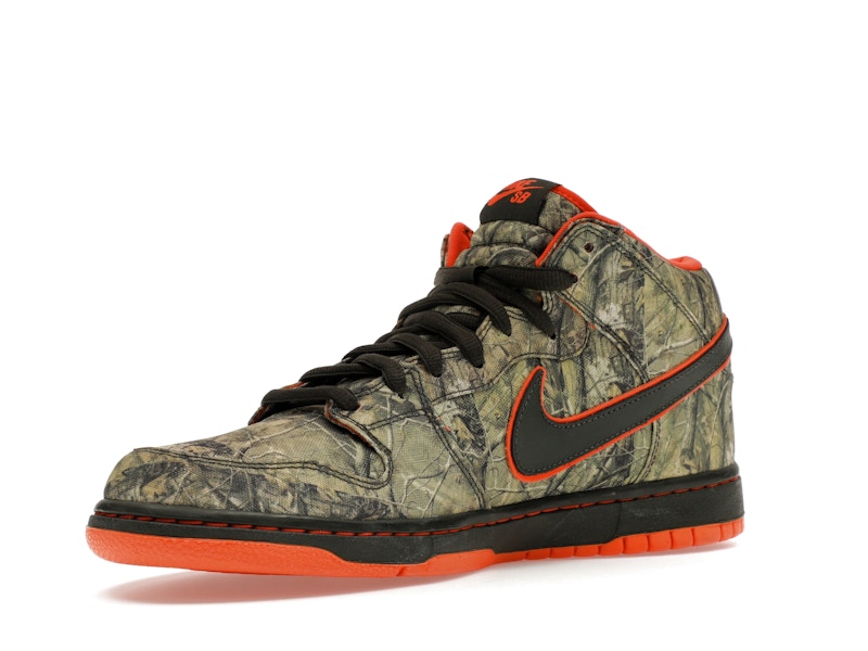 Nike SB Dunk Mid Real Tree Camo