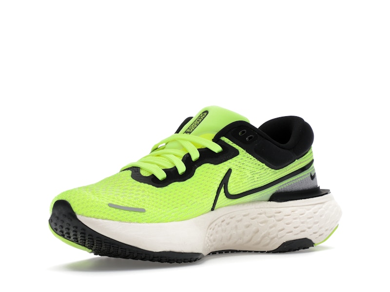 Nike ZoomX Invincible Run Flyknit Volt