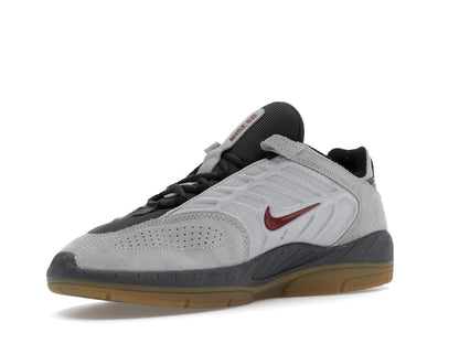 Nike SB Vertebrae Light Smoke Grey Dark Smoke Grey Black Dark Team Red