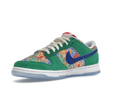 Nike Dunk Low Foam Finger
