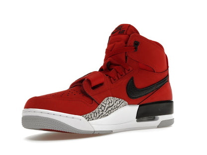 Jordan Legacy 312 Toro