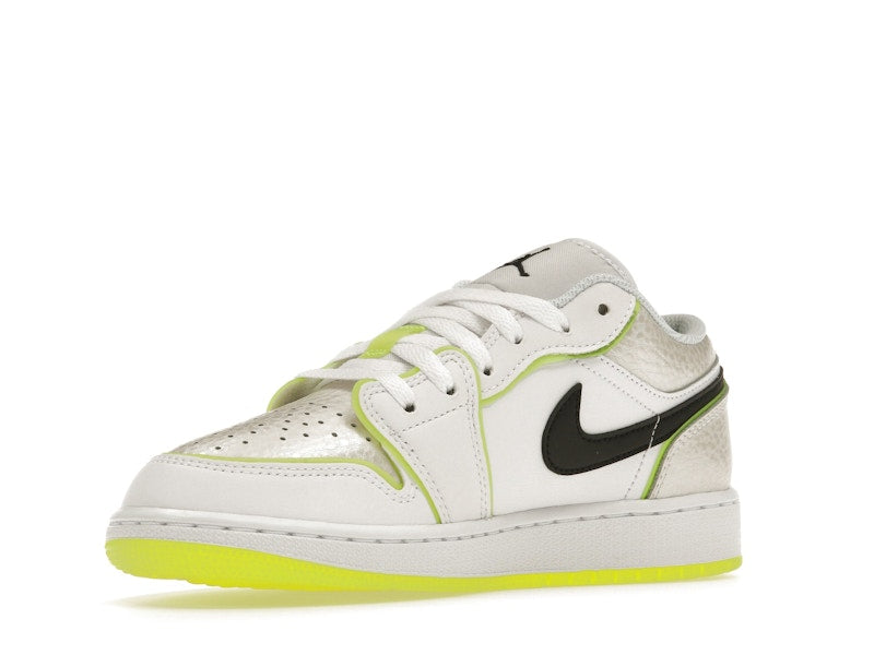 Jordan 1 Low SE Warped Swoosh (GS)