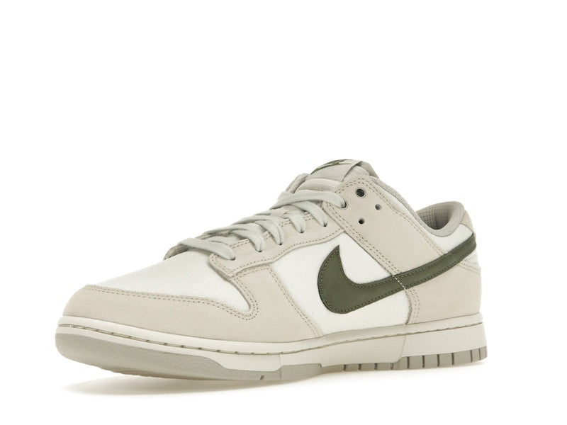 Nike Dunk Low Leaf Veins