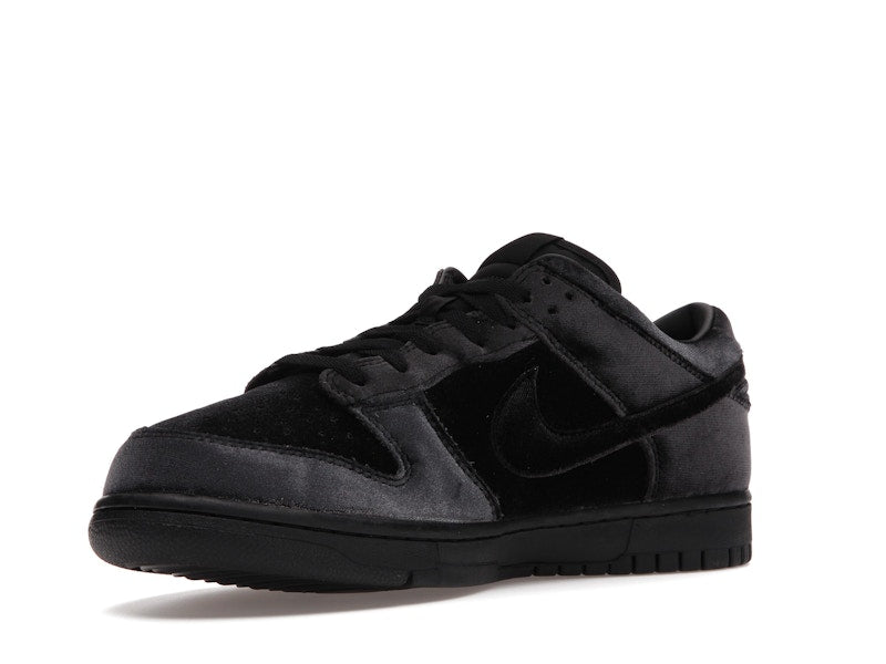 Nike Dunk Low Dover Street Market Triple Black Velvet