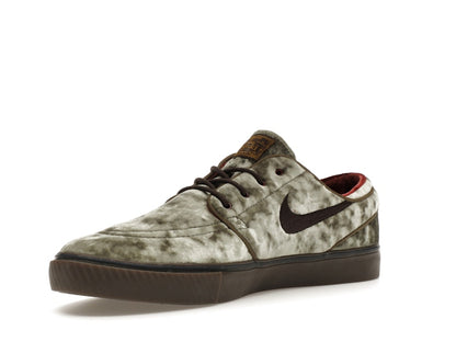 Nike SB Zoom Janoski OG+ SE Medium Olive Baroque Brown Dark Team Red Velvet Brown