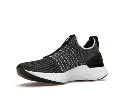 Nike React Phantom Run Flyknit 2 Oreo (Women's)
