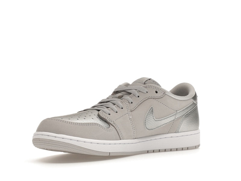 Jordan 1 Low OG Metallic Silver