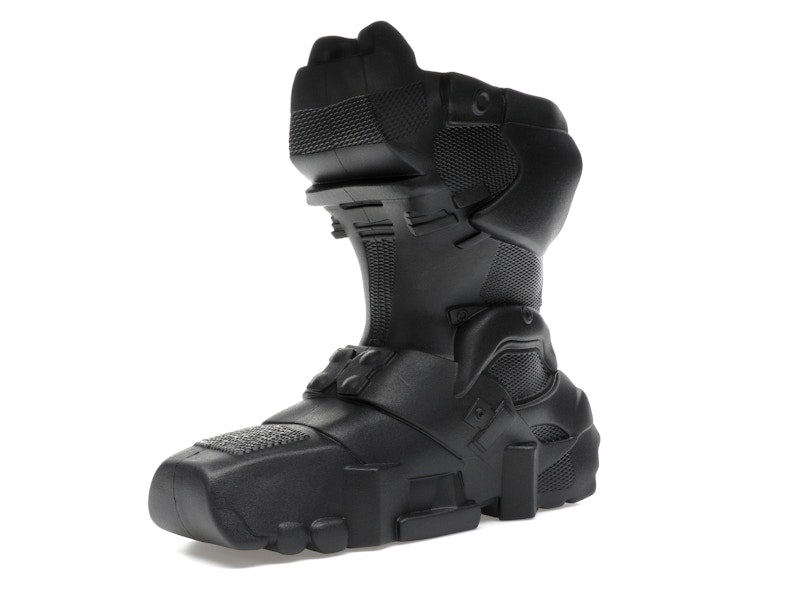 Bravest Studios Chief Boot Black