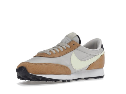 Nike Daybreak Praline Volt (Women's)
