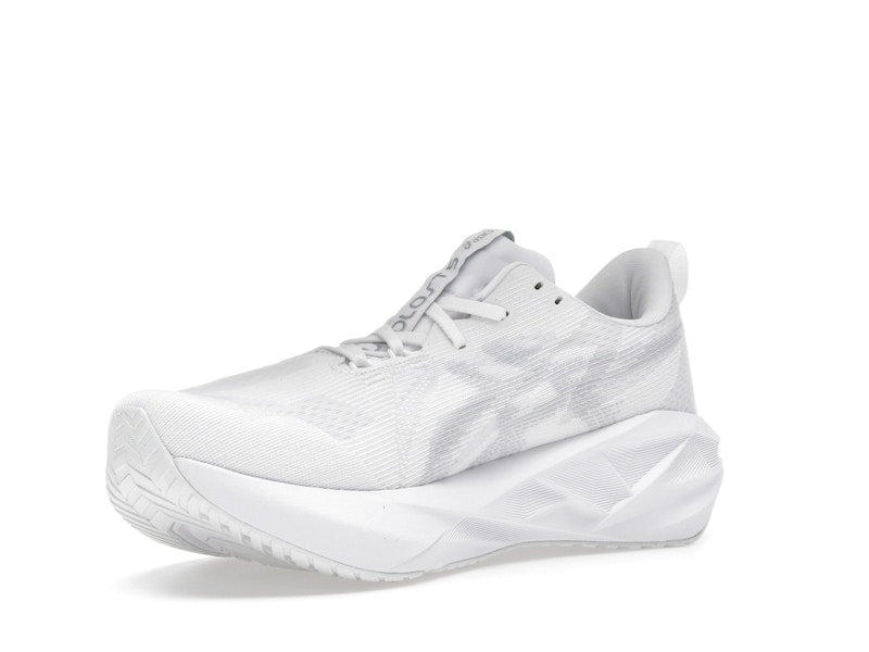 ASICS Novablast 5 White Piedmont Grey