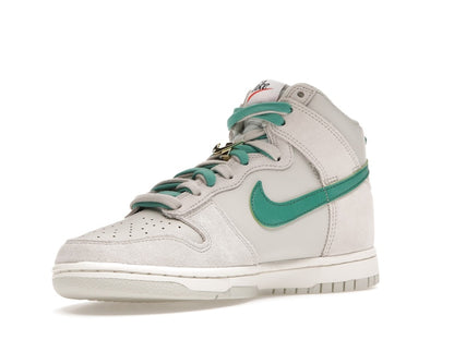 Nike Dunk High First Use Sail