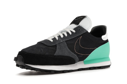 Nike Daybreak Type Black Menta