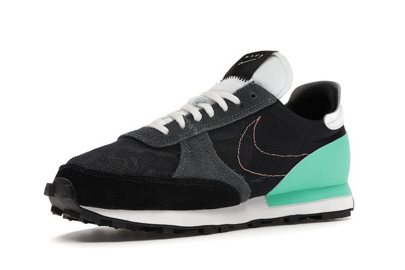 Nike Daybreak Type Black Menta