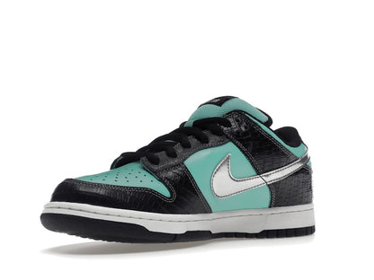 Nike SB Dunk Low Diamond Supply Co.