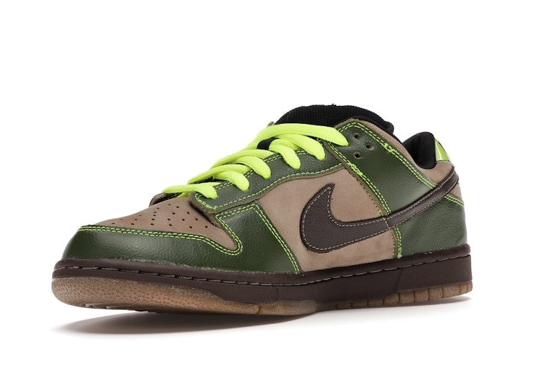 Nike SB Dunk Low Jedi