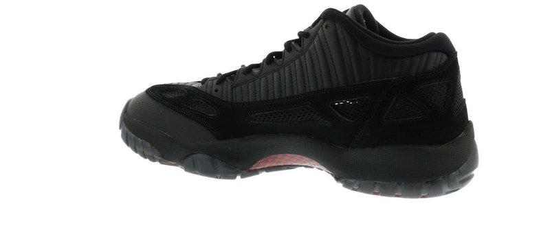 Jordan 11 Retro Low IE Referee (2015)