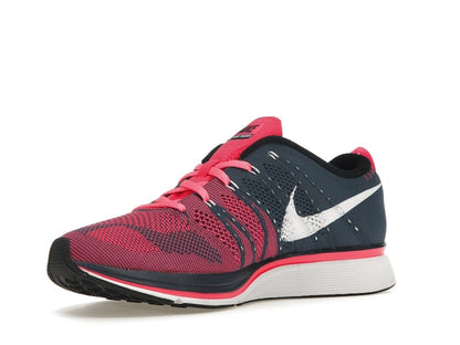 Nike Flyknit Trainer + Squadron Blue/White-Pink Flash
