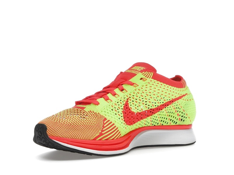 Nike Flyknit Racer Bright Crimson Volt