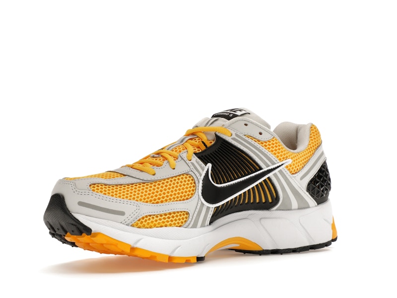 Nike Zoom Vomero 5 Photon Dust Laser Orange