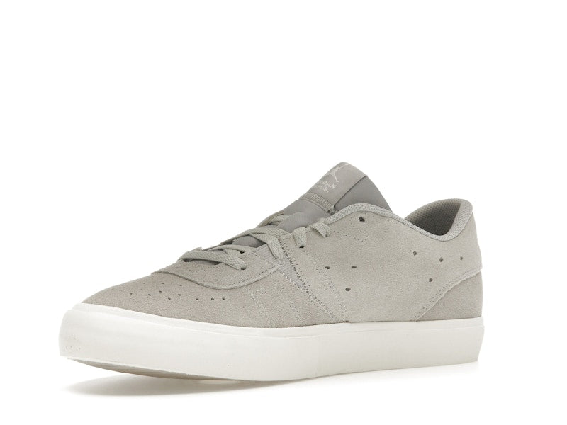 Jordan Series ES Light Iron Ore Sail