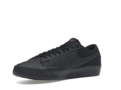 Nike SB Zoom Blazer Low Pro GT ISO Triple Black