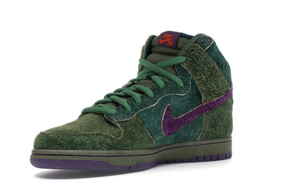 Nike SB Dunk High Skunk 420