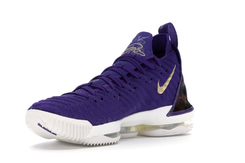 Nike LeBron 16 King Court Purple