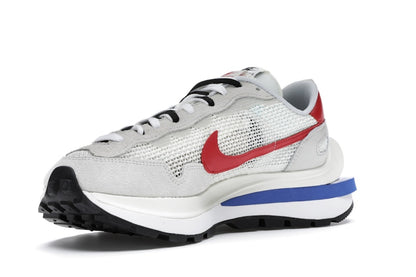Nike Vaporwaffle sacai Sport Fuchsia Game Royal