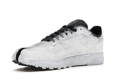Reebok Classic Leather Tabi Maison Margiela Bianchetto