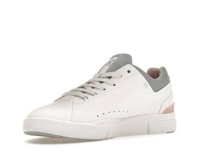 On The Roger Advantage White Rose (Women's)