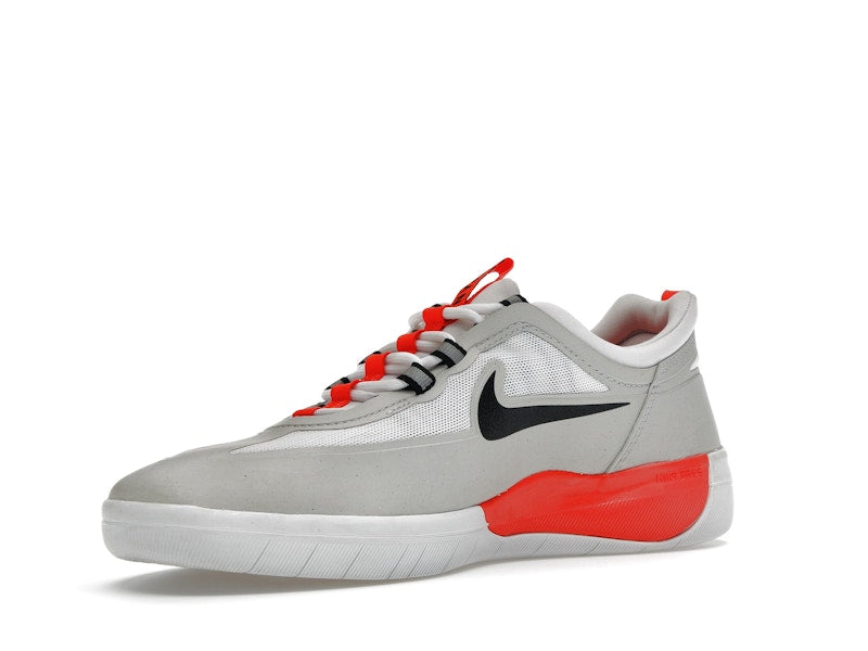 Nike SB Nyjah Free 2 Neutral Grey Bright Crimson