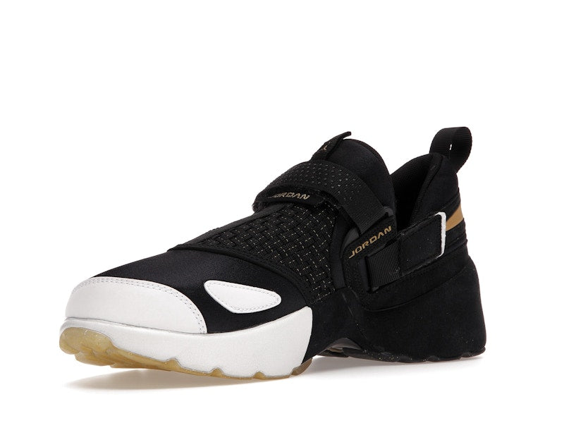 Jordan Trunner LX BHM (2017)