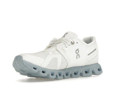 On Running Cloud 5 White Chambray (Women's)