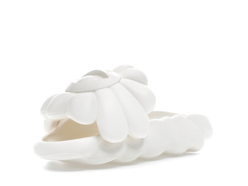 Takashi Murakami Ohana Full-Bloom Slide Star White