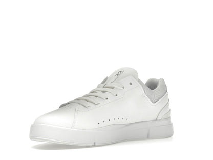 On The Roger Advantage All White (Women's)