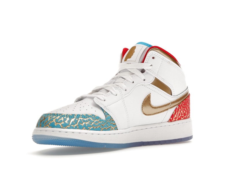 Jordan 1 Mid Sneaker School NC to Chicago (GS)