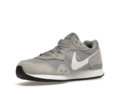 Nike Venture Runner Light Solar Flare Heather