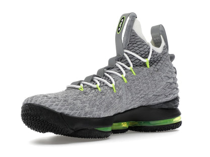 Nike LeBron 15 Air Max 95