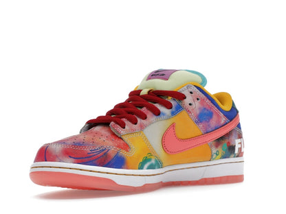 Nike SB Dunk Low Futura Laboratories Sunblush (Friends and Family)