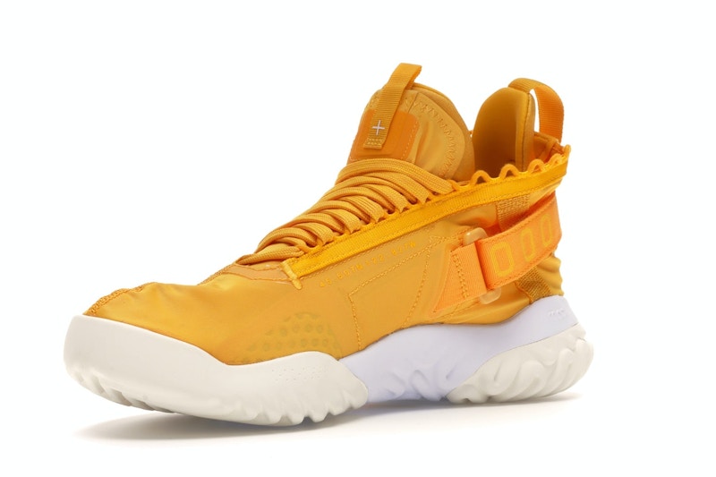Jordan Proto React University Gold White