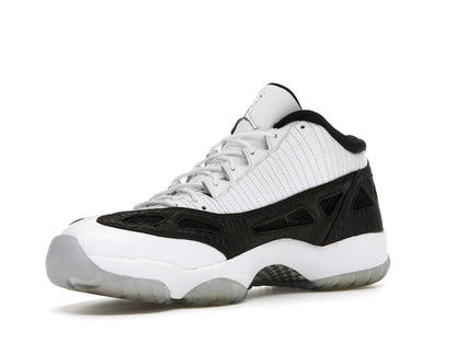 Jordan 11 Retro Low IE White/Black (2011)