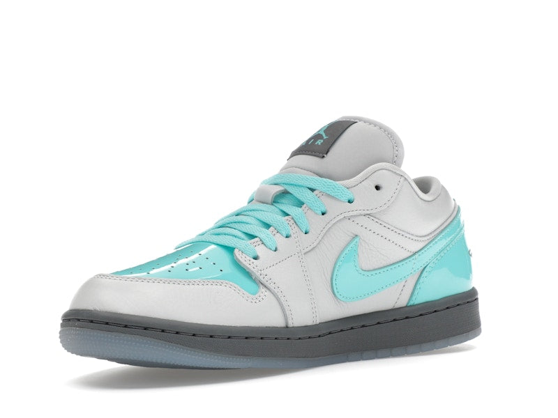 Jordan 1 Low SE Polaroid (Women's)