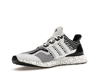 adidas Ultra Boost 5.0 DNA Cloud White Black