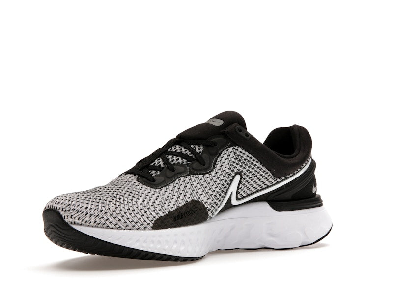 Nike React Miler 3 Black Metallic Silver