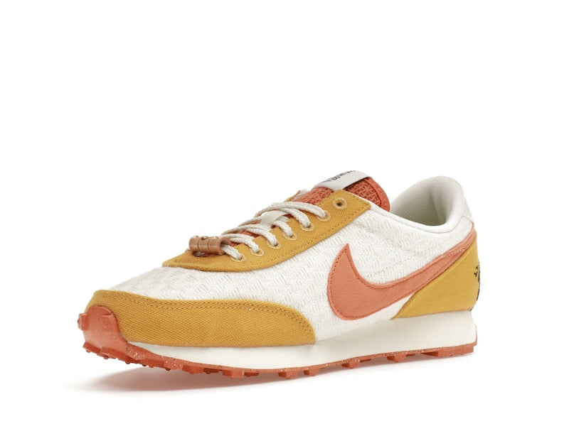 Nike DBreak SE Sun Club Hot Curry (Women's)