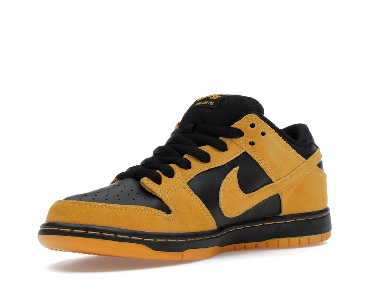 Nike SB Dunk Low Iowa