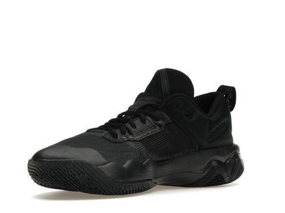 Nike Giannis Immortality 3 Triple Black